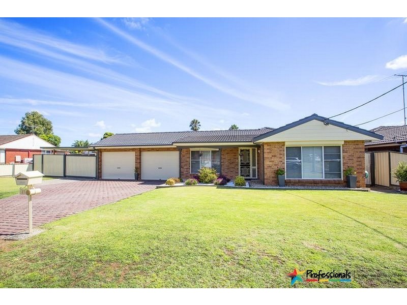 21 Woodview Road, Oxley Park NSW 2760
