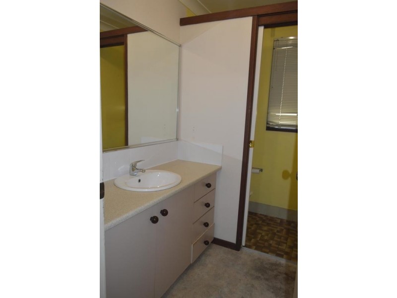 85 Melville Road, St Clair NSW 2759