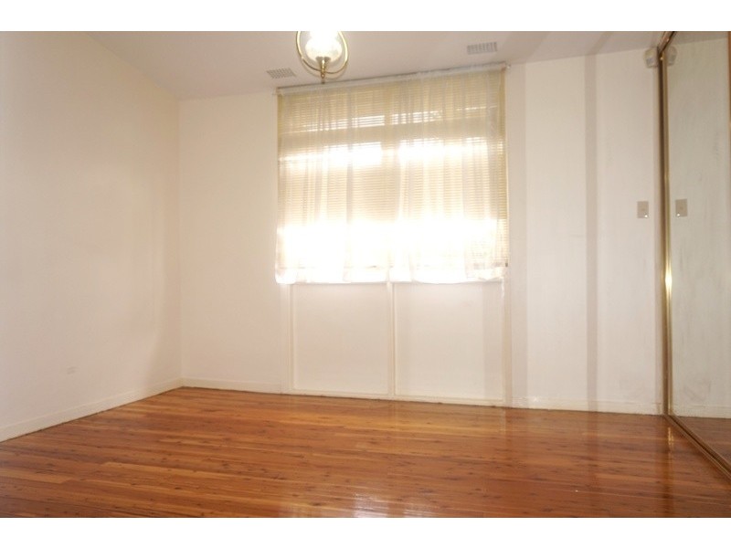 34 Binda Street, Merrylands West NSW 2160