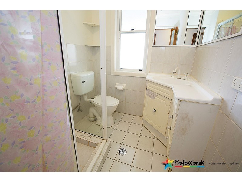 2 Hasselburgh Road, Tregear NSW 2770