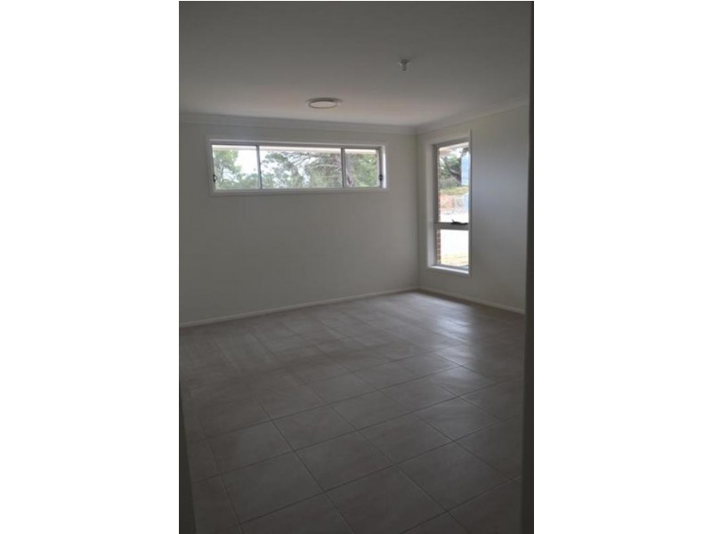 21 Silky Road, Spring Farm NSW 2570