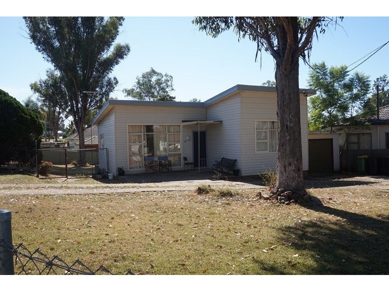 27 Cambridge Street, Cambridge Park NSW 2747