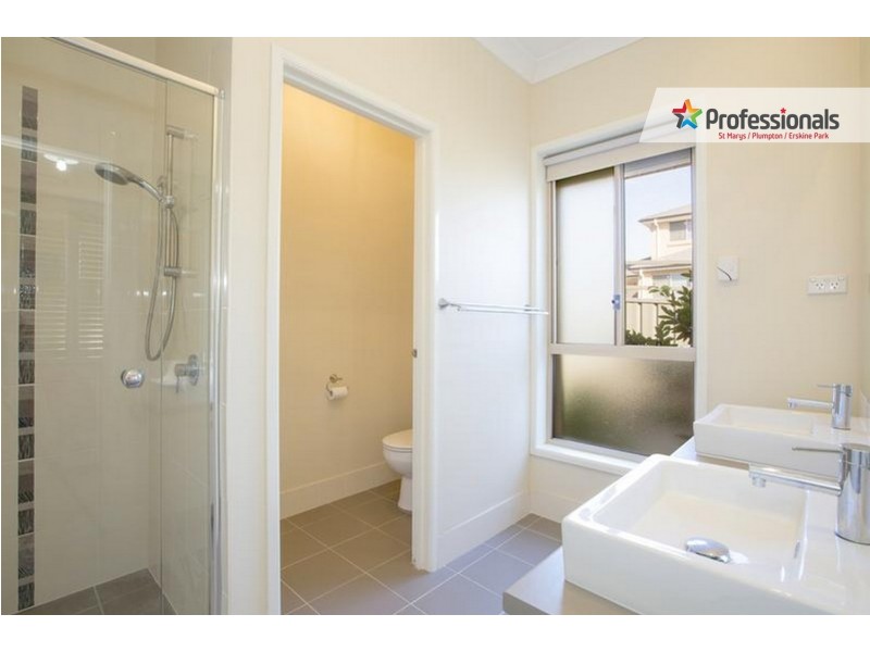 Claremont Meadows NSW 2747