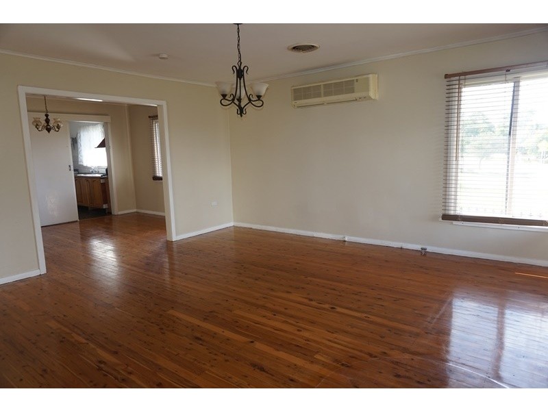 105 Melbourne Street, Oxley Park NSW 2760