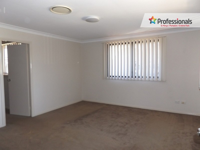 1 Bond Place, Oxley Park NSW 2760