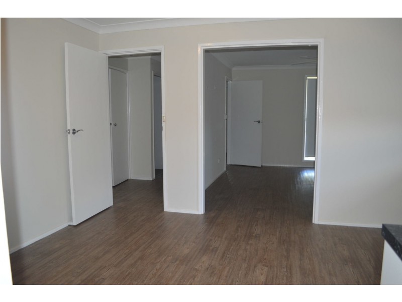 45 Oxford Street, Cambridge Park NSW 2747