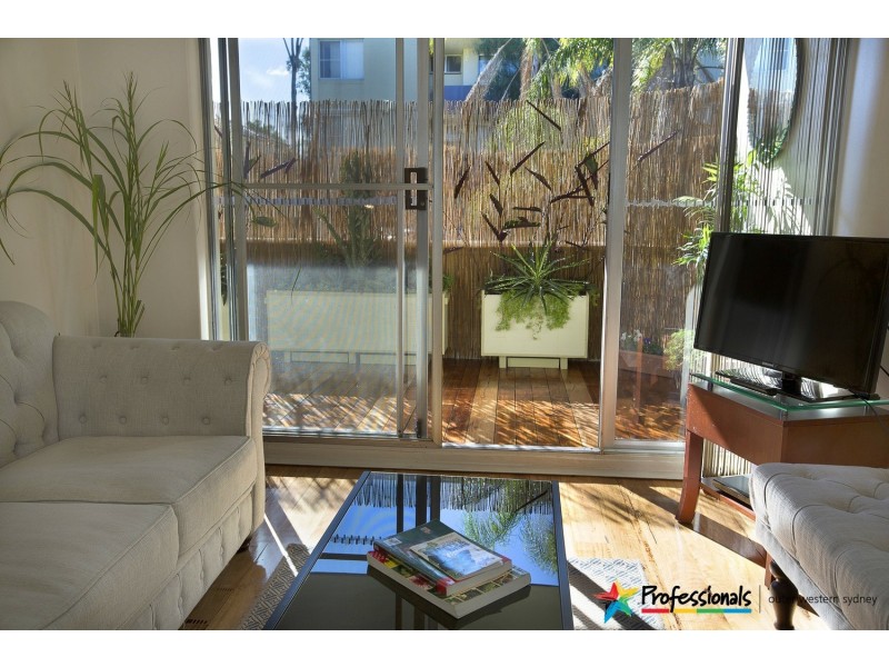 2/65-66 Park Avenue, Kingswood NSW 2747