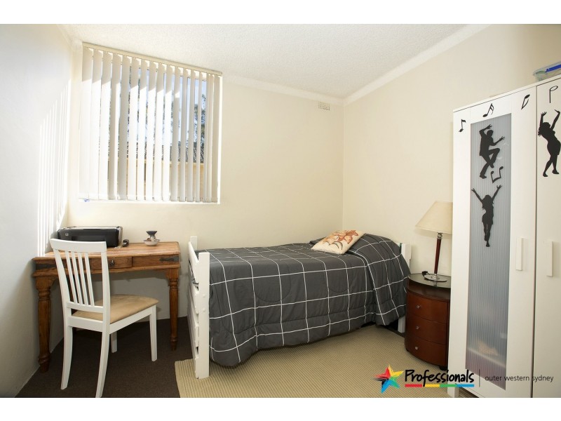 2/65-66 Park Avenue, Kingswood NSW 2747