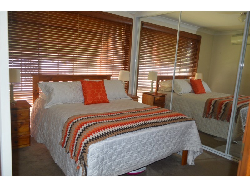 8 Honeyeater Place, Erskine Park NSW 2759