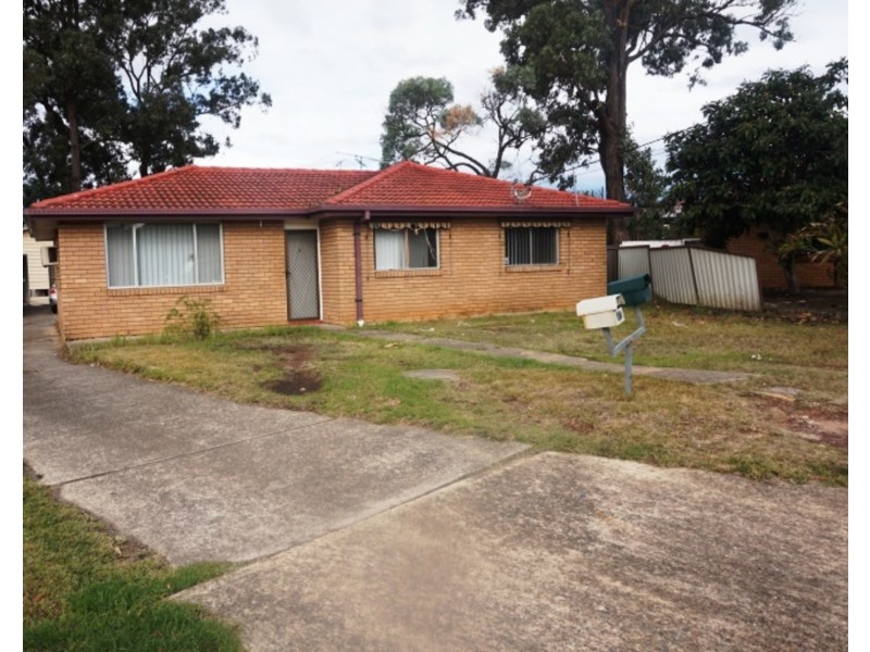 3 Paterson Place, Colyton NSW 2760