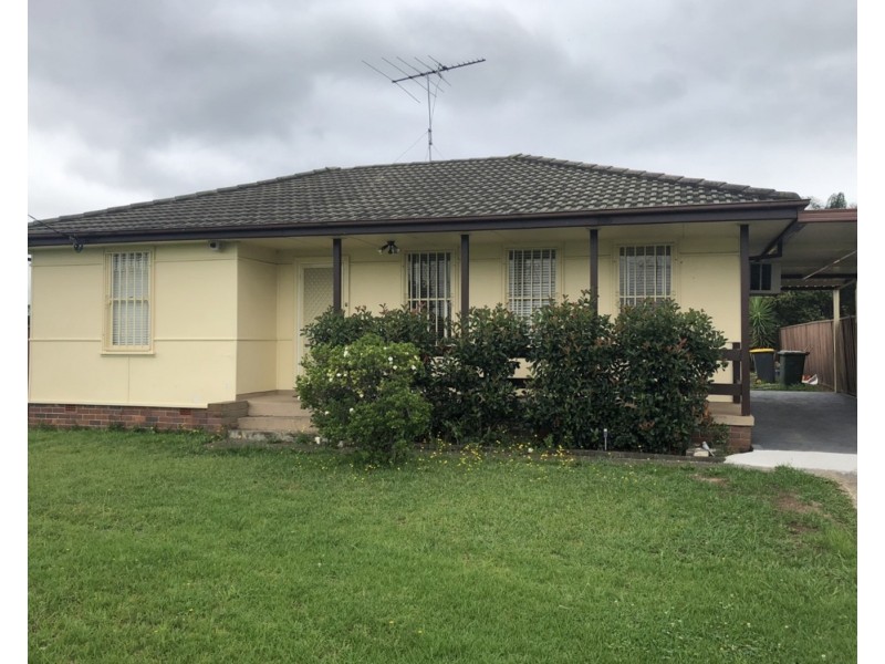 83 Bougainville Road, Lethbridge Park NSW 2770