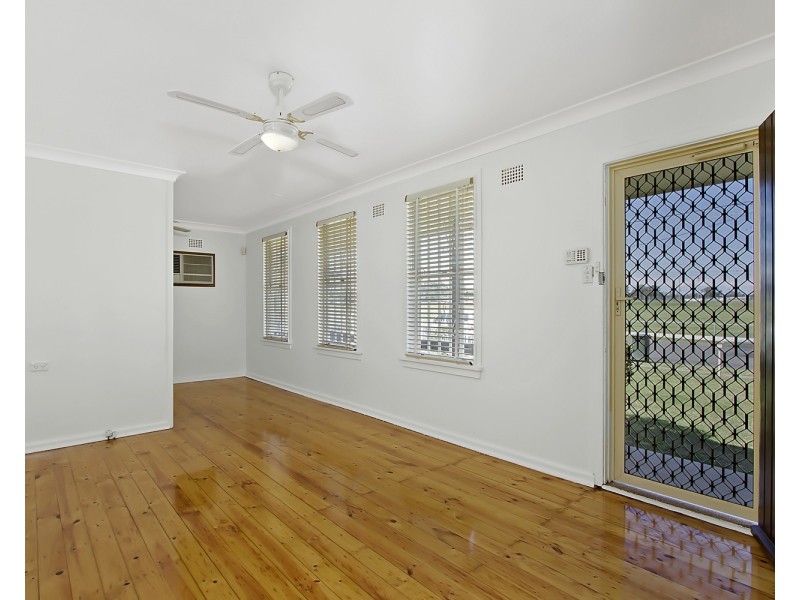 83 Bougainville Road, Lethbridge Park NSW 2770