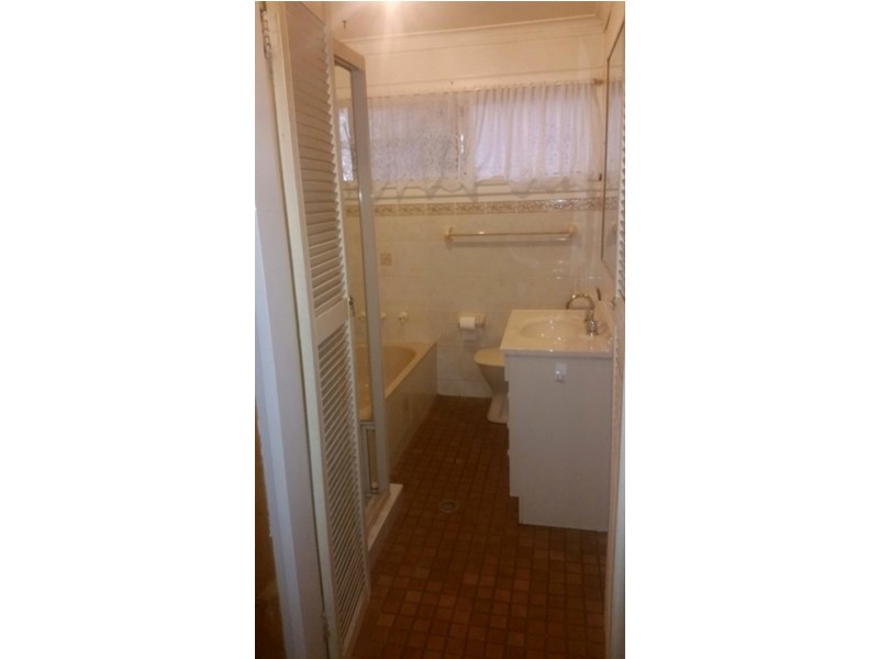 8 Hendren Place, Colyton NSW 2760