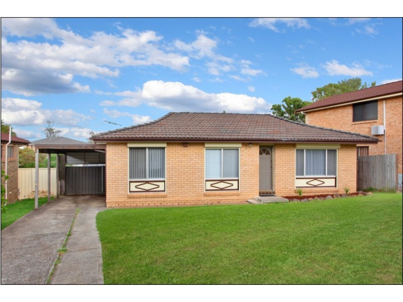 58 Shadlow Crescent, St Clair NSW 2759