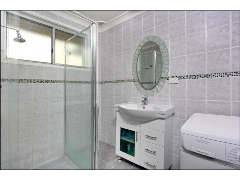 58 Shadlow Crescent, St Clair NSW 2759