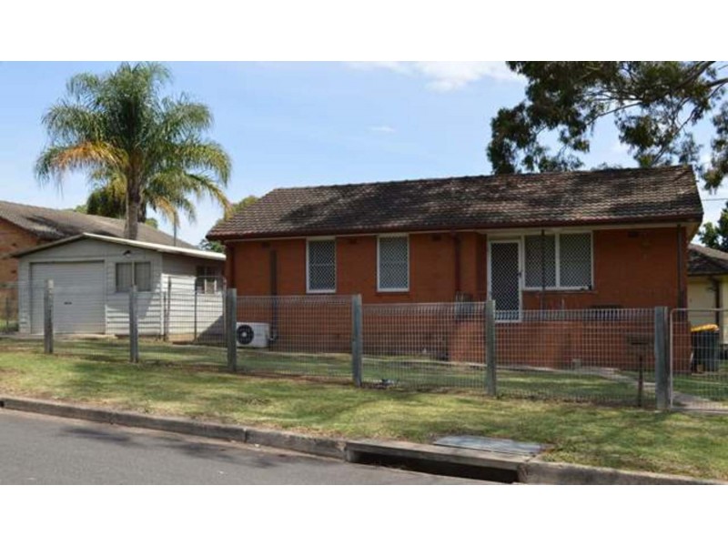 2 Magga Dan Avenue, Tregear NSW 2770