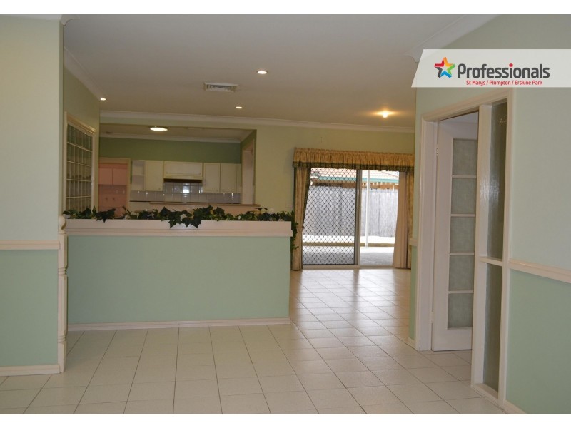 14 Bursaria Crescent, Glenmore Park NSW 2745