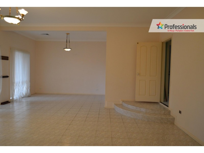 14 Bursaria Crescent, Glenmore Park NSW 2745