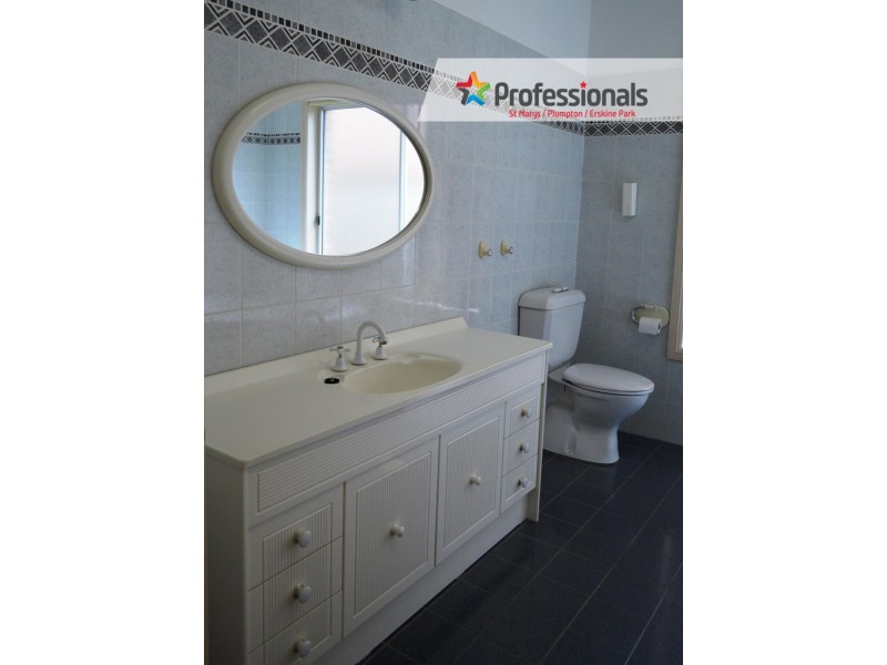 14 Bursaria Crescent, Glenmore Park NSW 2745