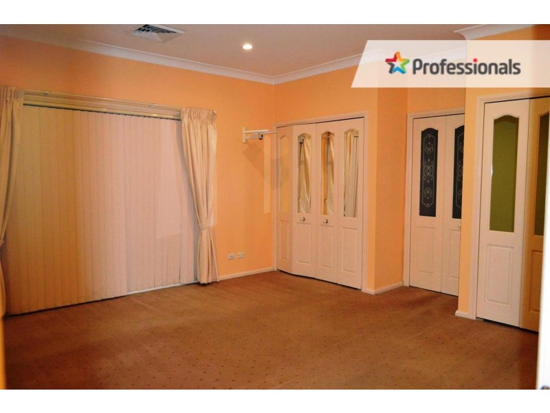 14 Bursaria Crescent, Glenmore Park NSW 2745