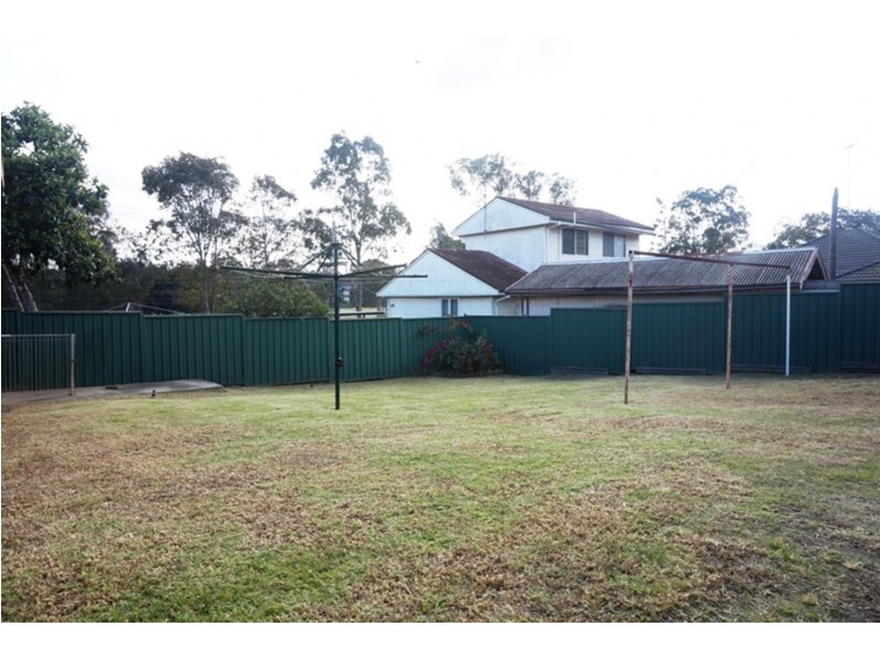 73 Debrincat Avenue, Tregear NSW 2770