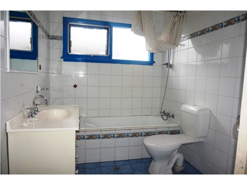 77 Hewitt Street, Colyton NSW 2760