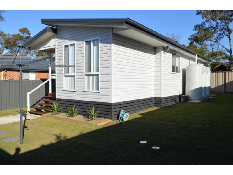 1A Edmund Blackett Close, St Clair NSW 2759