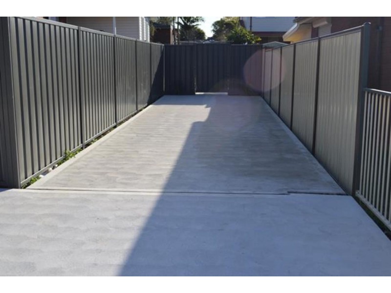 1A Edmund Blackett Close, St Clair NSW 2759