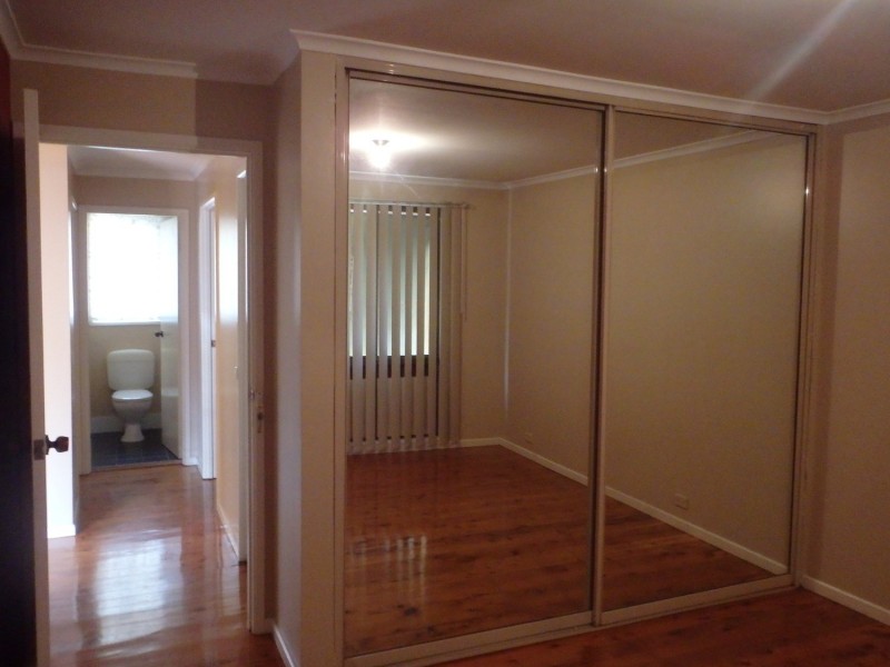 19 McCartney Crescent, St Clair NSW 2759