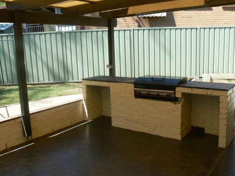 2A Hyton Place, Cranebrook NSW 2749