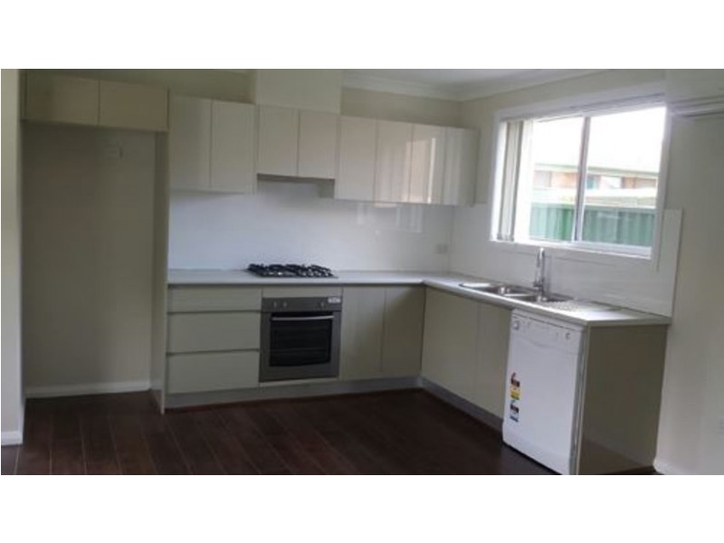 65a Pinecreek Circuit, St Clair NSW 2759