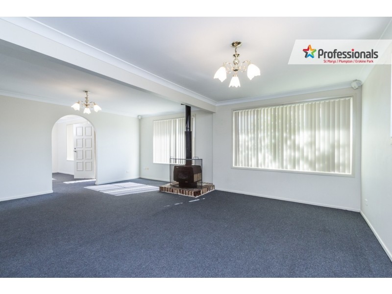 18 Lilley Street, St Clair NSW 2759