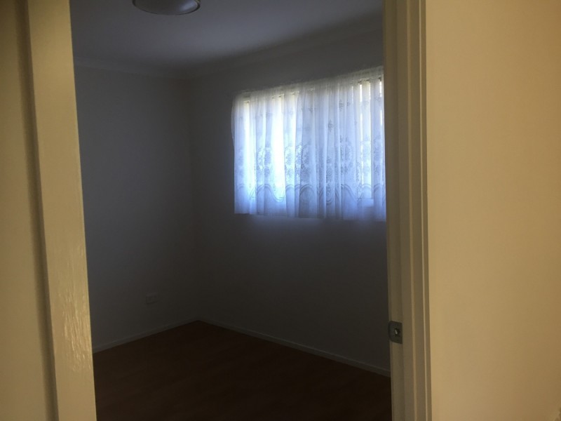 4A Natuna Place, Lethbridge Park NSW 2770