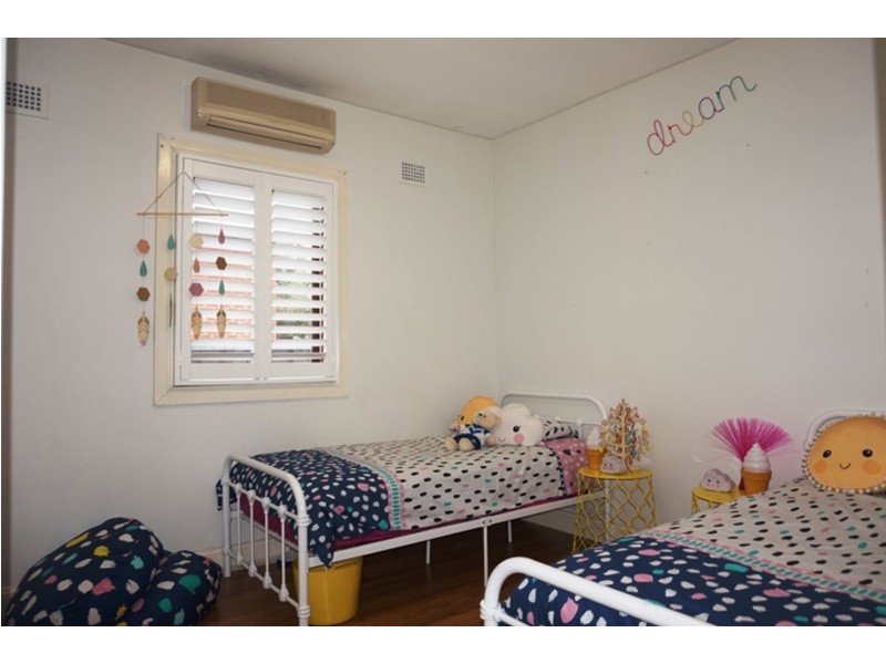 29 Great Western Highway, Oxley Park NSW 2760