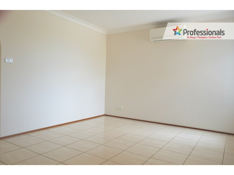 7 Henley Grove, St Clair NSW 2759