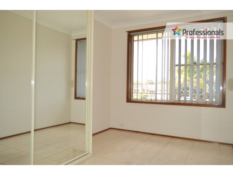 7 Henley Grove, St Clair NSW 2759