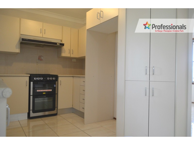 7 Henley Grove, St Clair NSW 2759