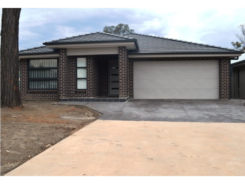 10 Miner Glen, Erskine Park NSW 2759