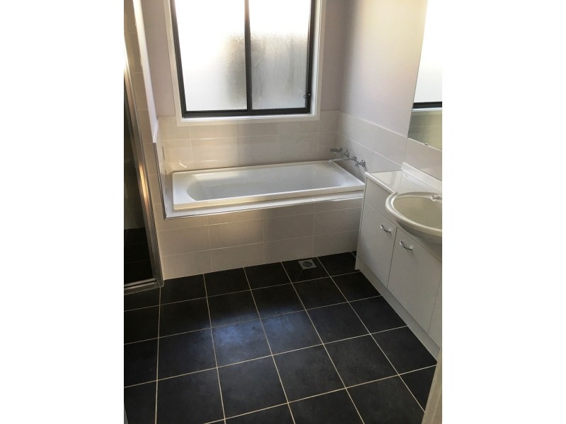 10 Miner Glen, Erskine Park NSW 2759