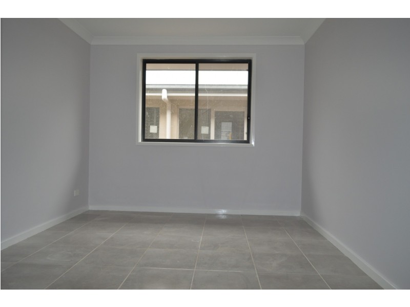 10 Miner Glen, Erskine Park NSW 2759