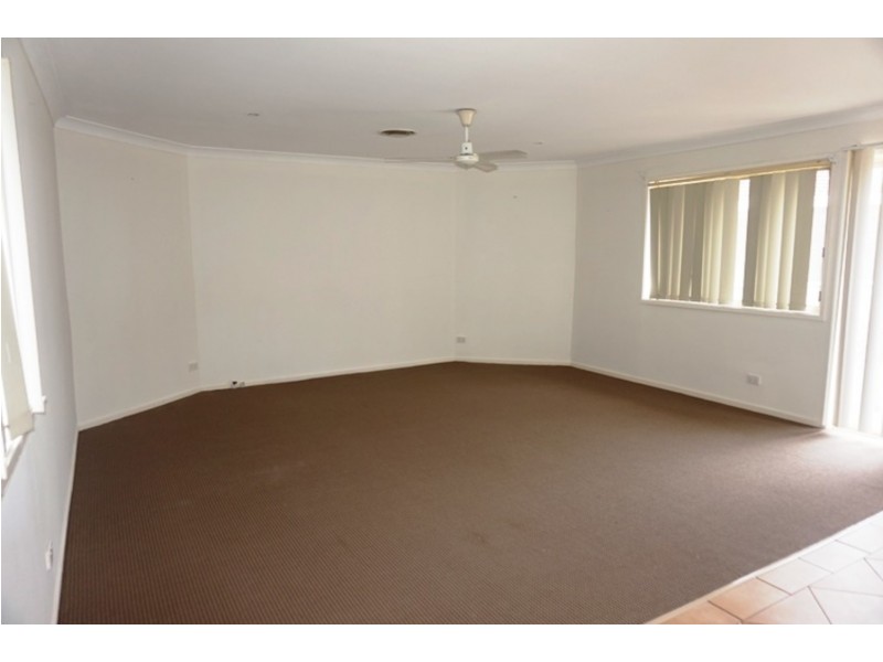 2 Tryal Place, Willmot NSW 2770