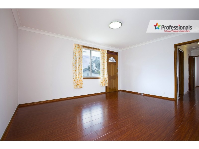 2 Hasselburgh Road, Tregear NSW 2770