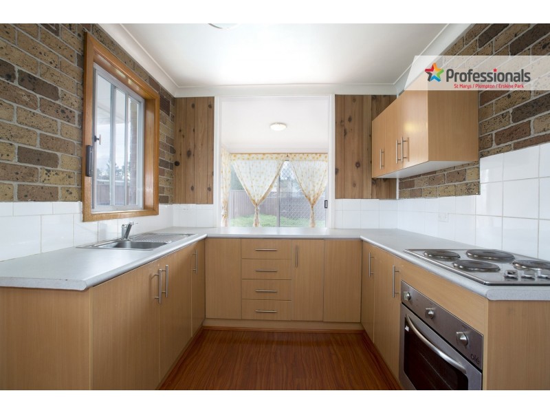 2 Hasselburgh Road, Tregear NSW 2770