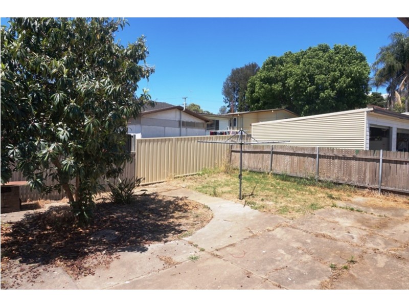 7 Nella Dan Avenue, Tregear NSW 2770