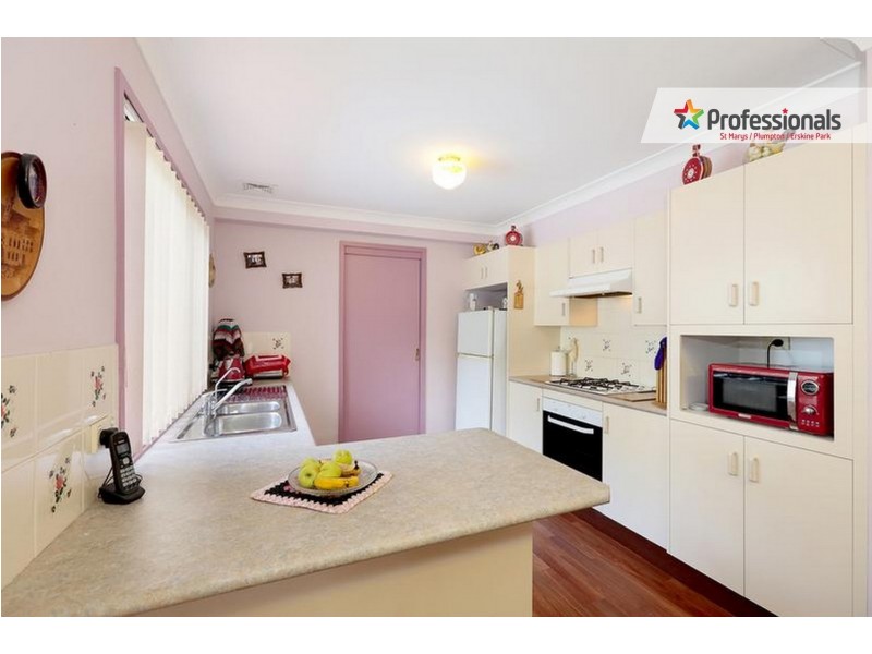 12 Griffin Place, Doonside NSW 2767