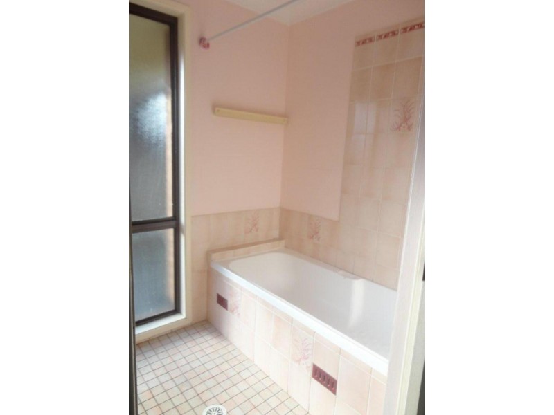 12 Sunflower Drive, Claremont Meadows NSW 2747