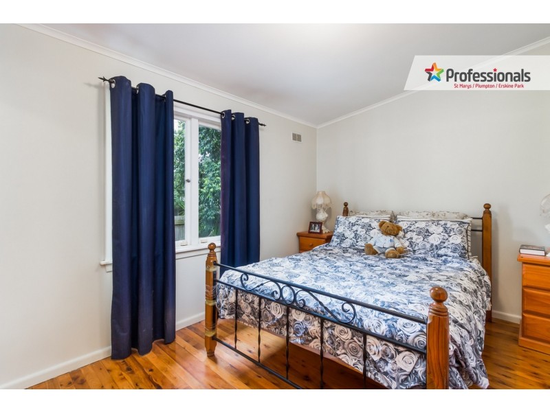 31 Leyte Avenue, Lethbridge Park NSW 2770