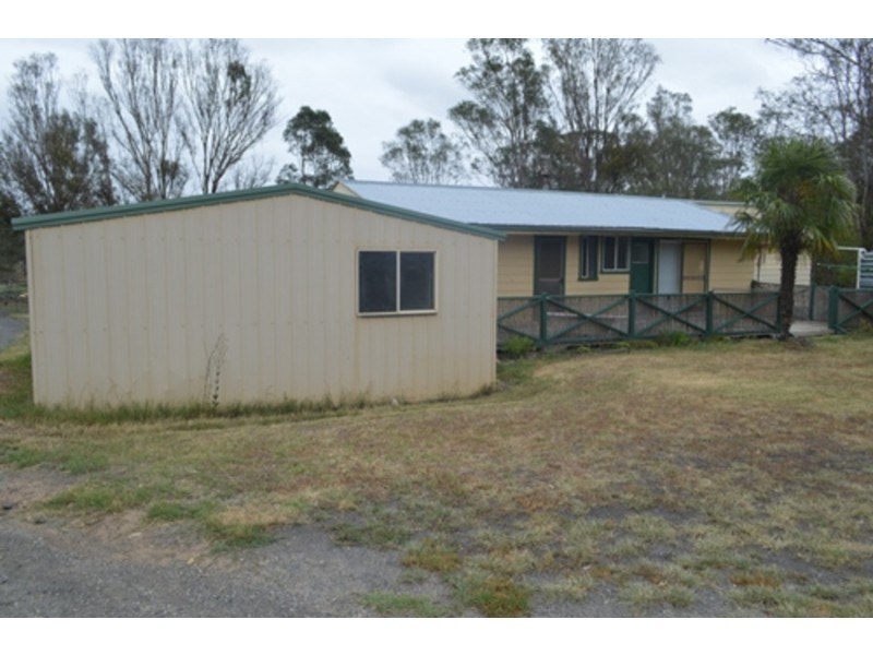 32 Findley Street, Bringelly NSW 2556