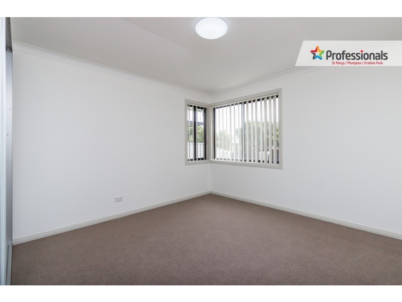 1 Dennis Street, Colyton NSW 2760