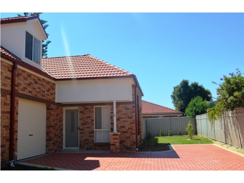 4/166 Glossop Street, St Marys NSW 2760